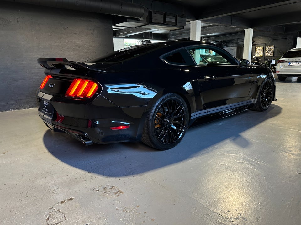 Ford Mustang 5,0 V8 GT Fastback 2d