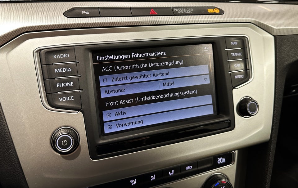 VW Passat 2,0 TDi 190 Comfortline Variant DSG 5d