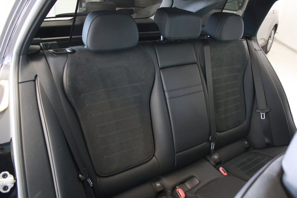 Mercedes C220 d 2,0 AMG Line stc. aut. 5d