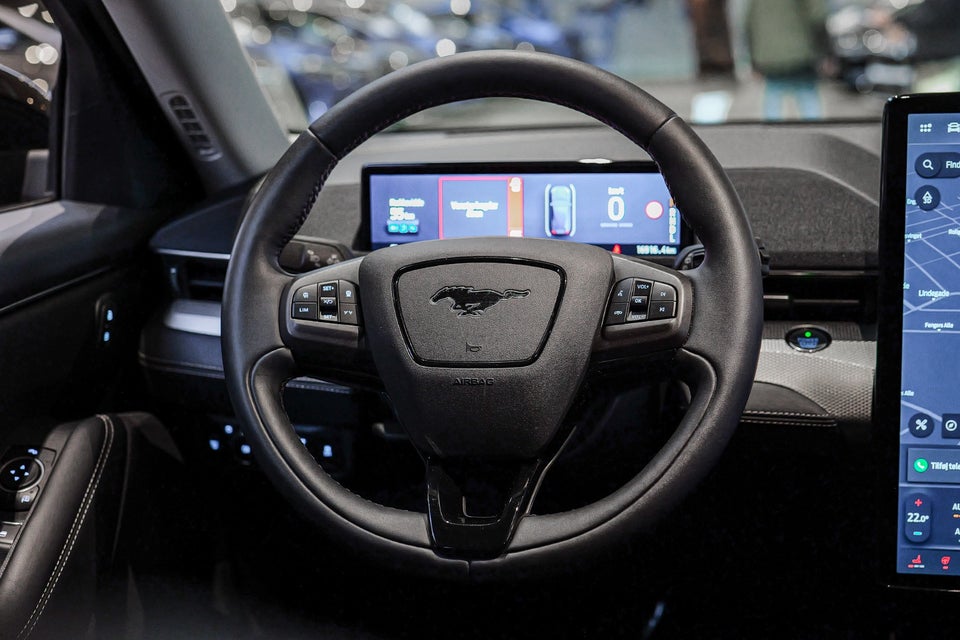 Ford Mustang Mach-E 75 Standard Range 5d