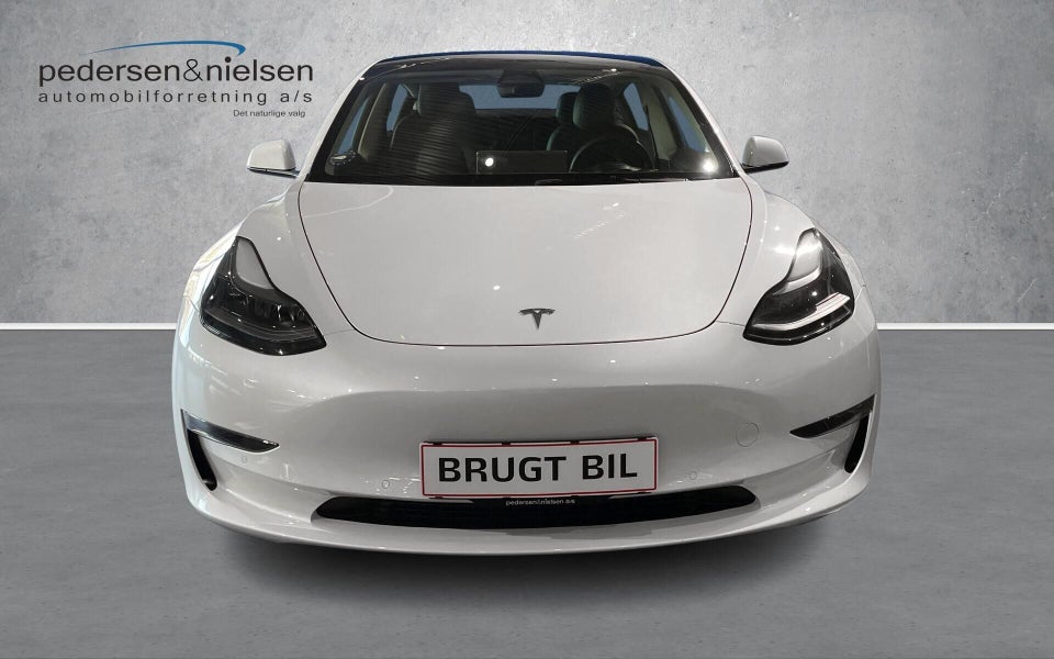 Tesla Model 3 Long Range AWD 4d