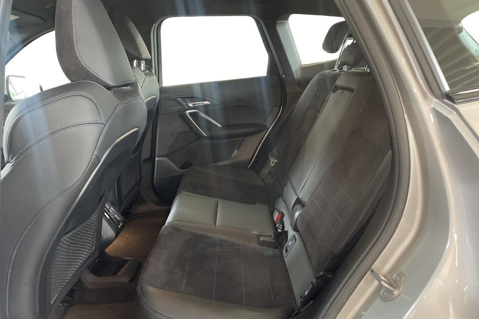 BMW iX1 eDrive20 M-Sport 5d