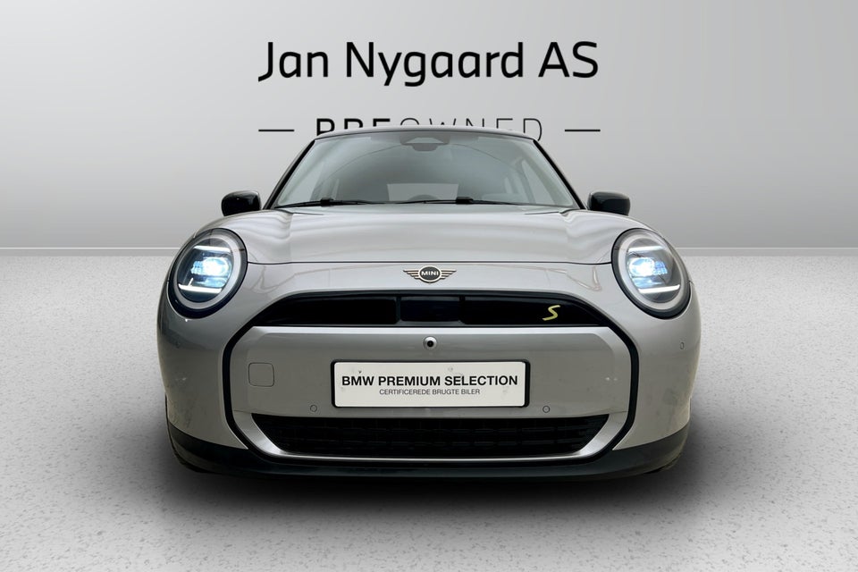 MINI Cooper SE Classic Trim XL 3d