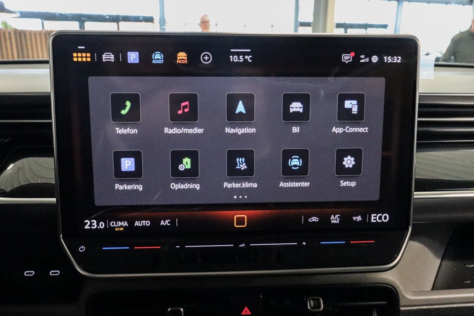 VW ID.Buzz 86 Pro 7prs LWB 5d