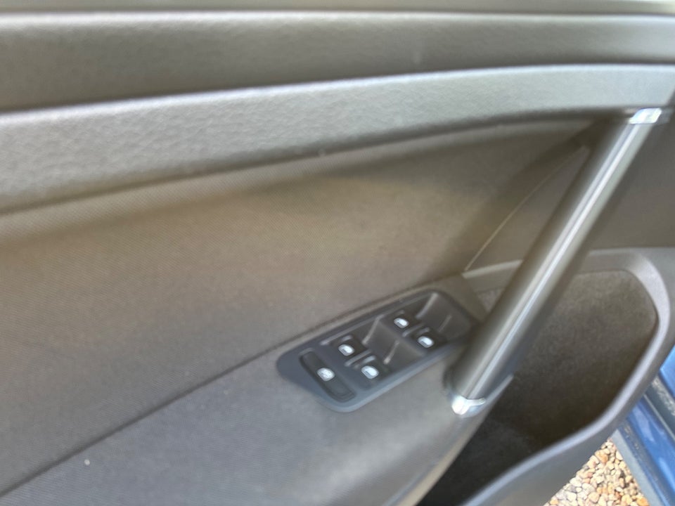 VW Golf VII 1,4 TSi 122 Comfortline BMT 5d