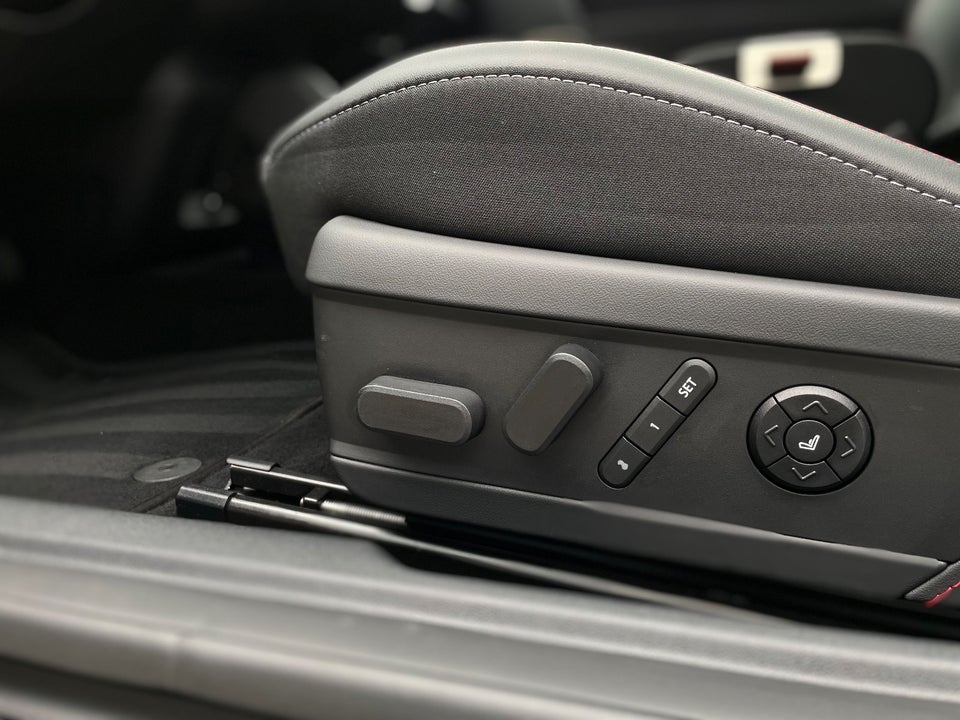 MINI Cooper SE JCW Trim XL 3d