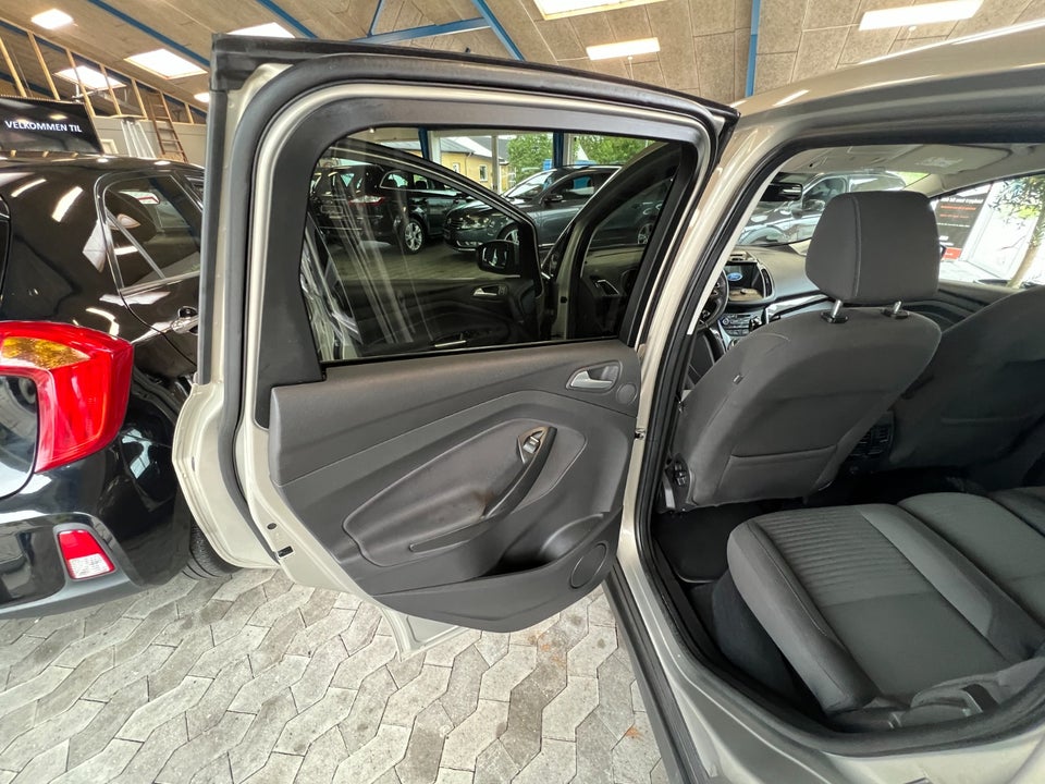 Ford C-MAX 1,0 SCTi 125 Titanium 5d
