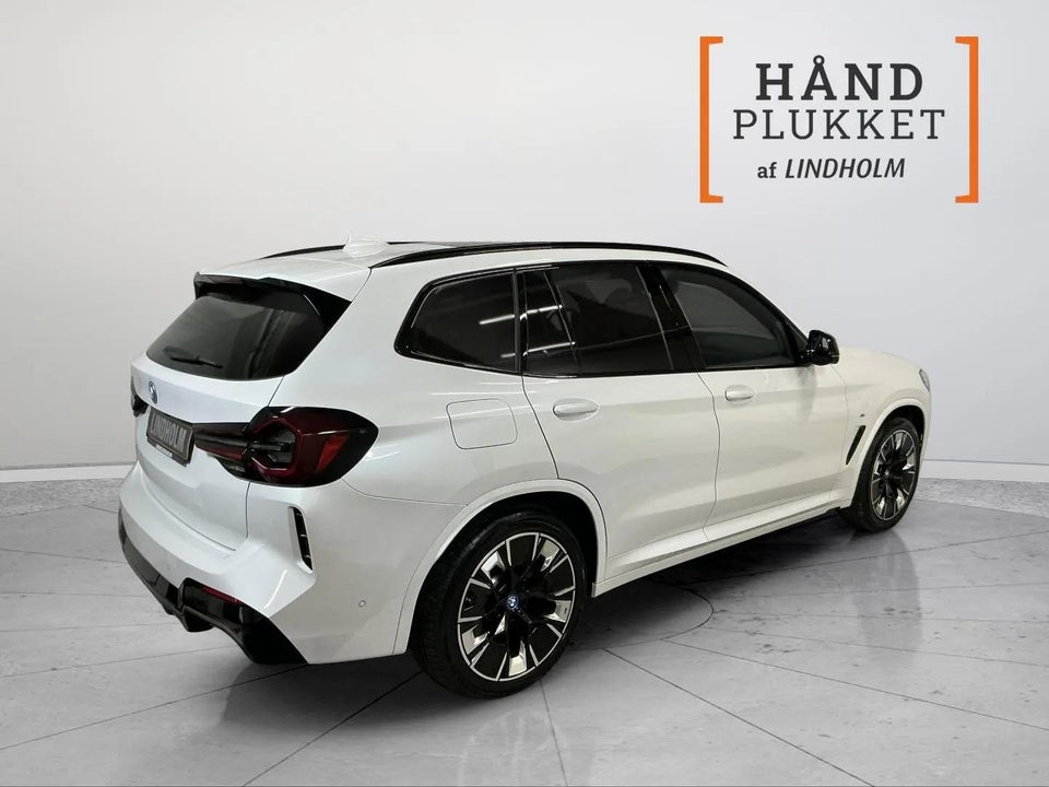BMW iX3 Charged Plus M-Sport 5d
