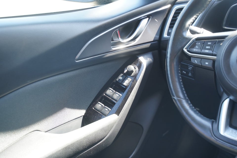 Mazda 3 2,0 SkyActiv-G 120 Optimum 4d