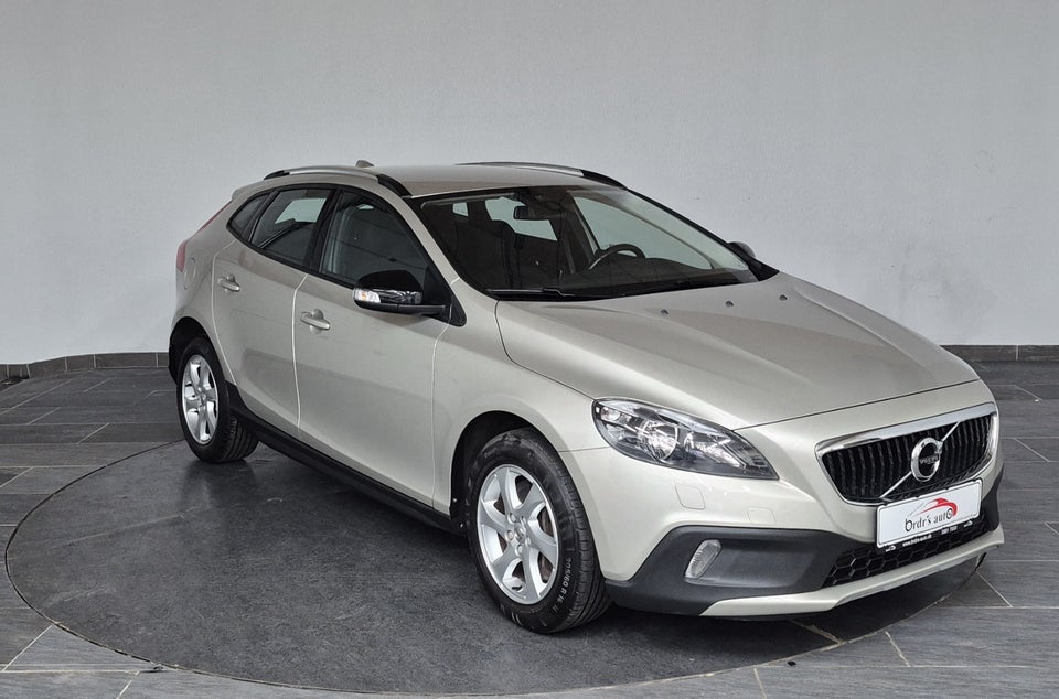 Volvo V40 CC 2,0 D2 120 Kinetic 5d