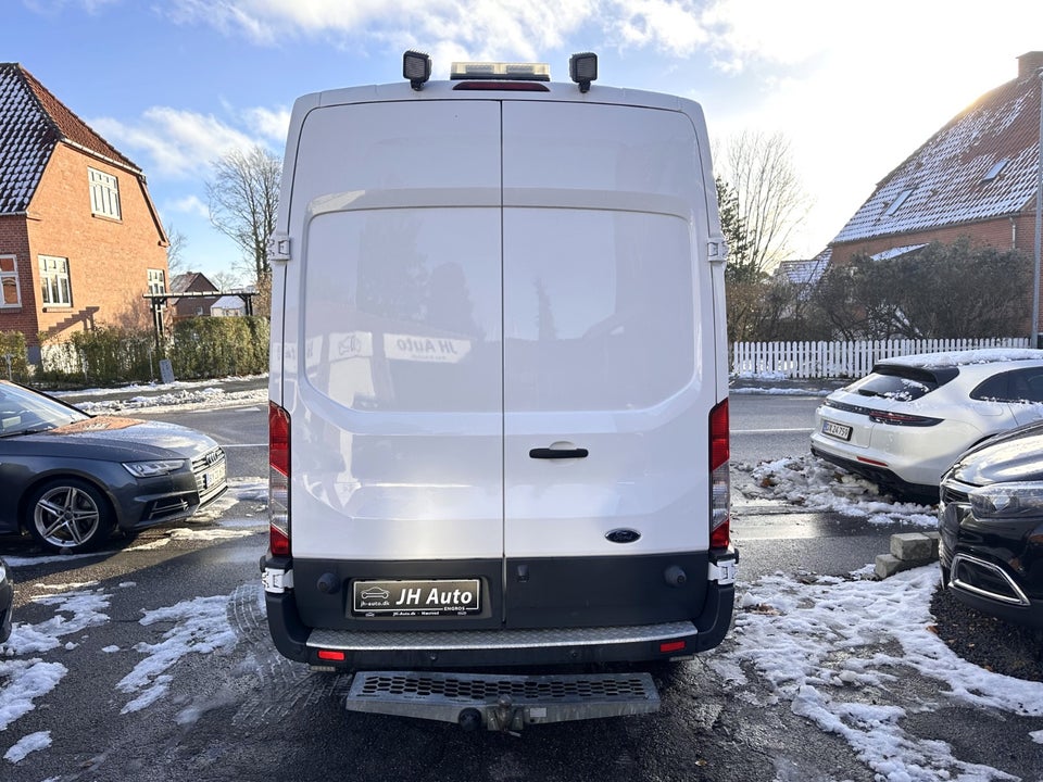 Ford Transit 350 L2 Van 2,0 TDCi 170 Trend H3 FWD