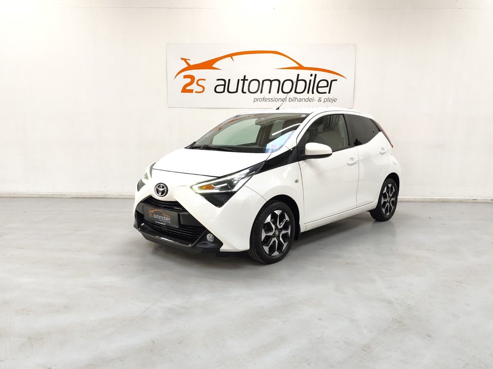 Toyota Aygo 1,0 VVT-i x-press 5d