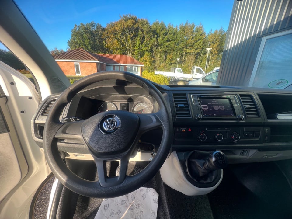 VW Transporter 2,0 TDi 150 Alukasse m/lift 2d