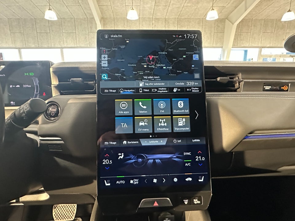 Honda e:Ny1 Advance 5d