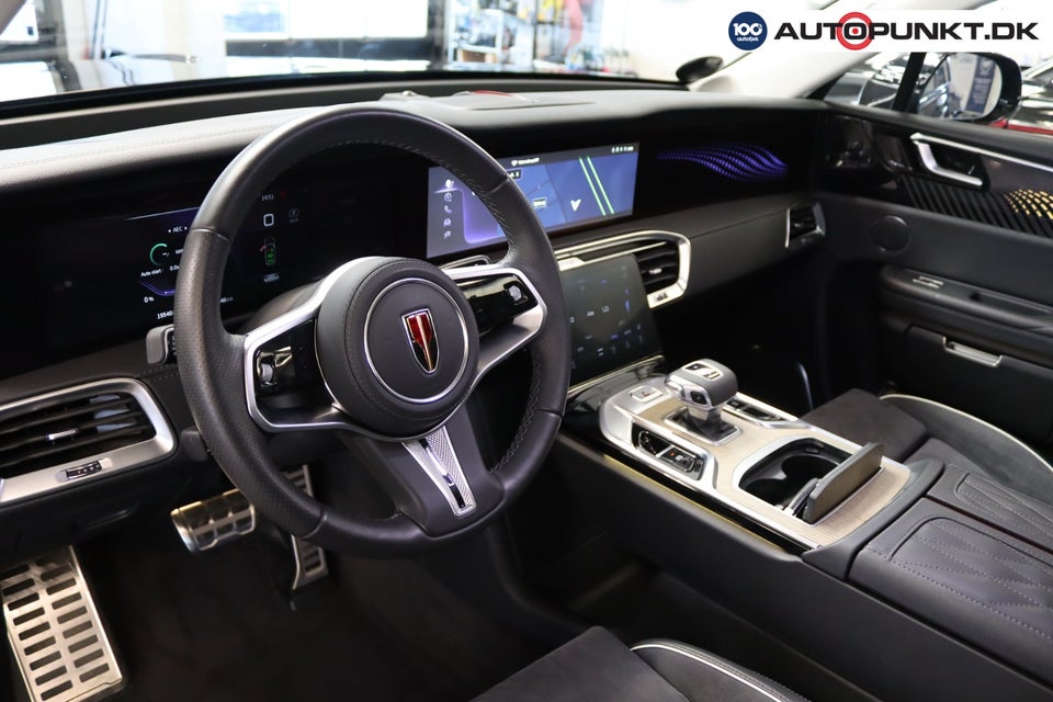 Hongqi E-HS9 99 Premium 5d