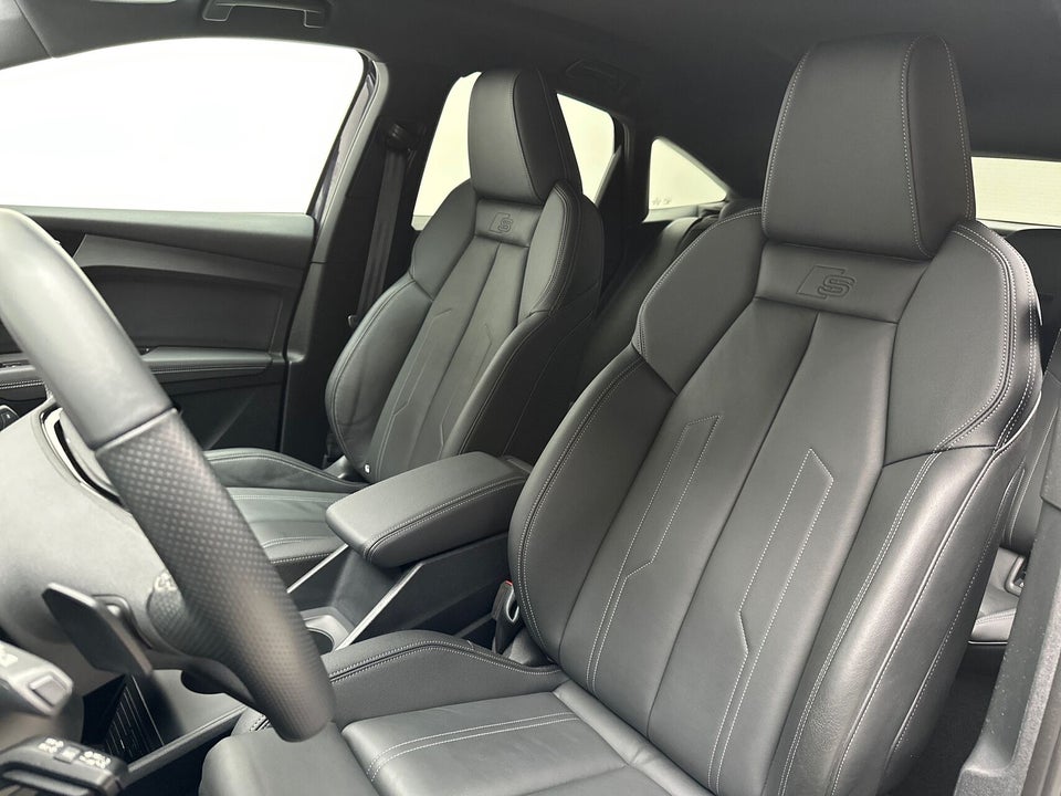 Audi Q4 e-tron 45 S-line Sportback quattro 5d