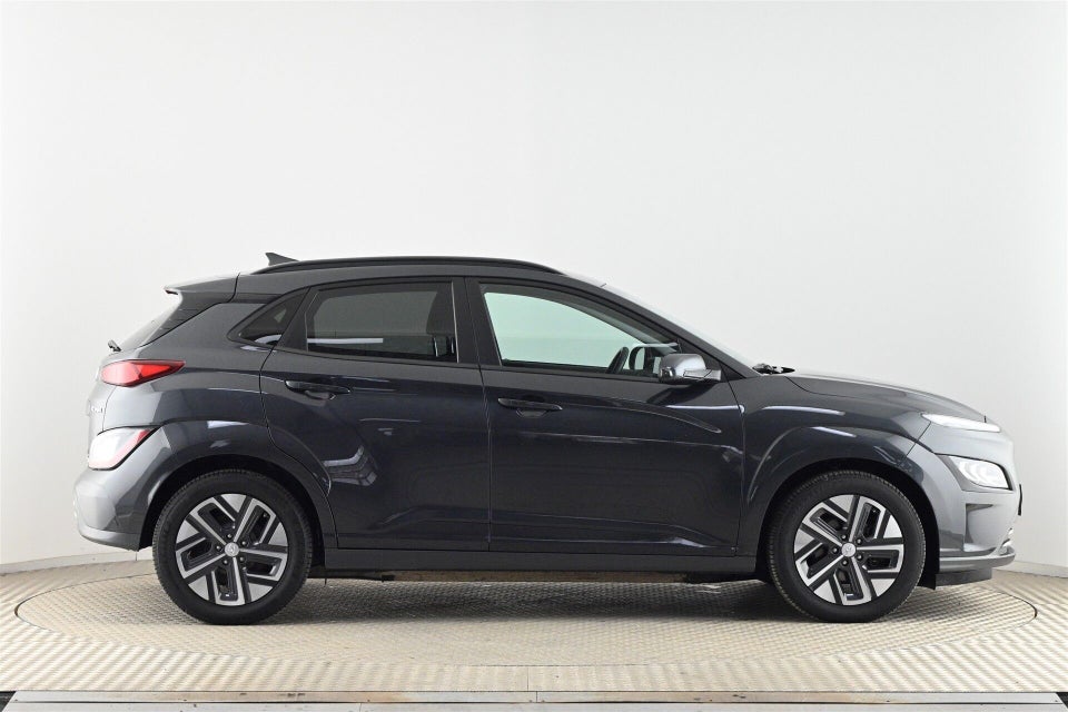 Hyundai Kona 64 EV Ultimate 5d