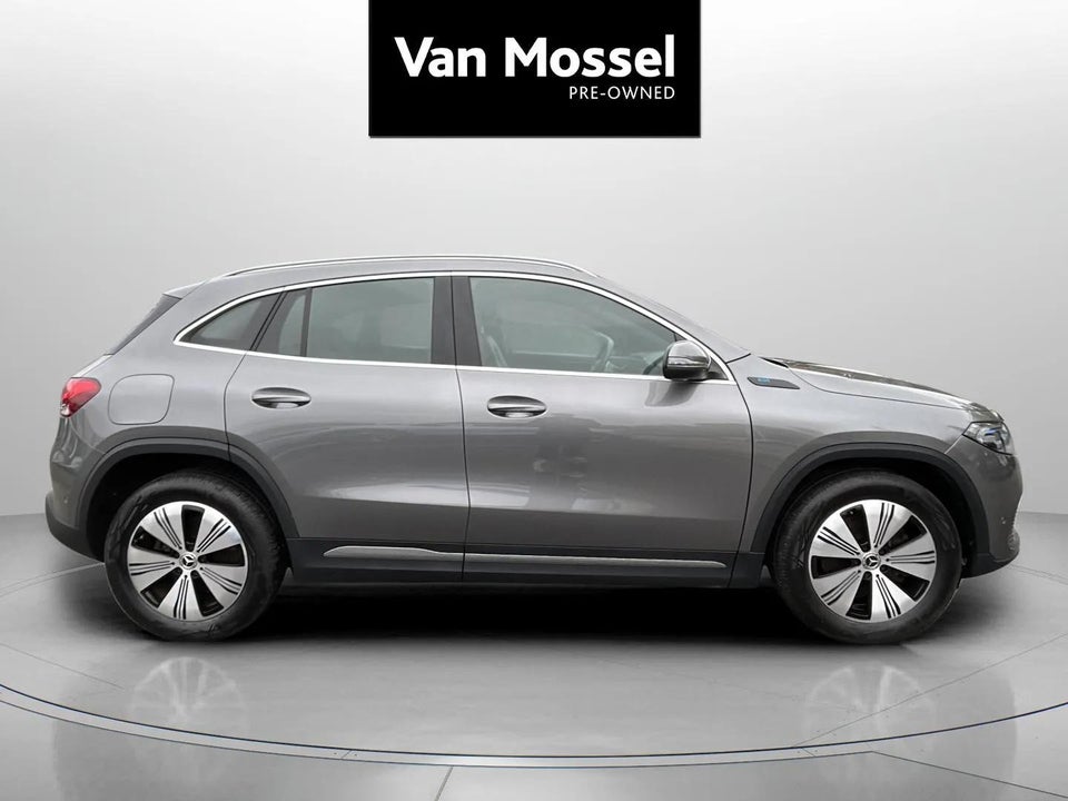Mercedes EQA250 Progressive 5d