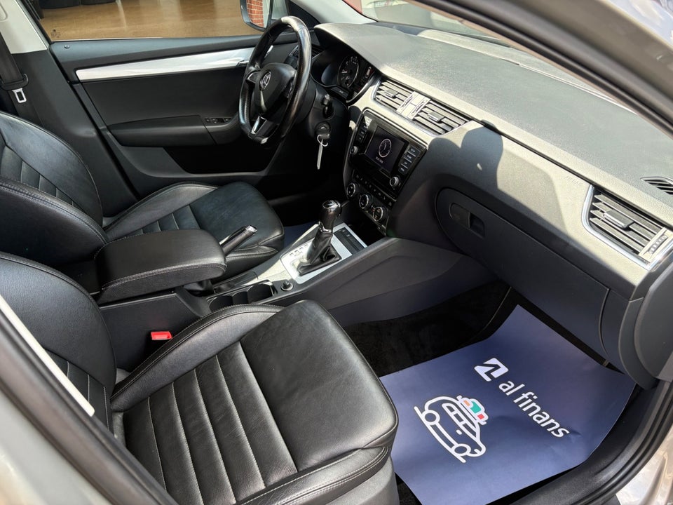Skoda Octavia 1,4 TSi 140 Elegance Combi DSG 5d