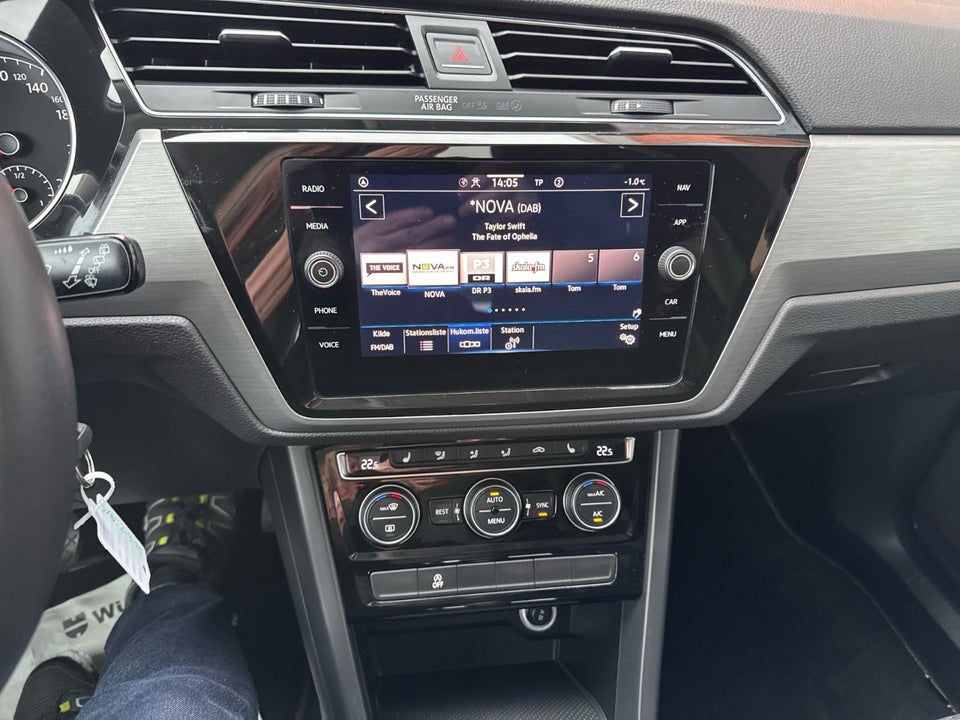 VW Touran 2,0 TDi 122 Comfortline Van 5d