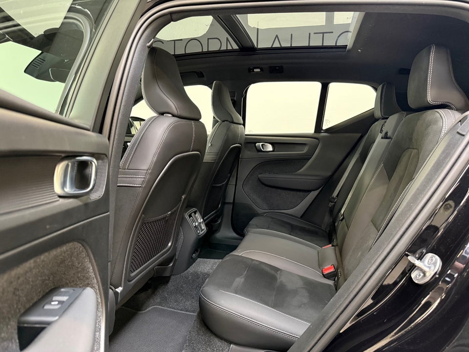 Volvo XC40 ReCharge Twin Ultimate 5d