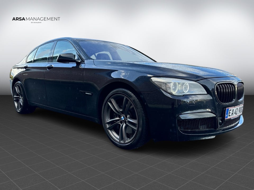 BMW 750i 4,4 M-Sport aut. 4d