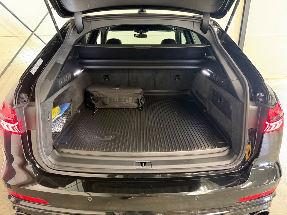 Audi A6 55 TFSi e S-line Avant quattro S-tr. 5d
