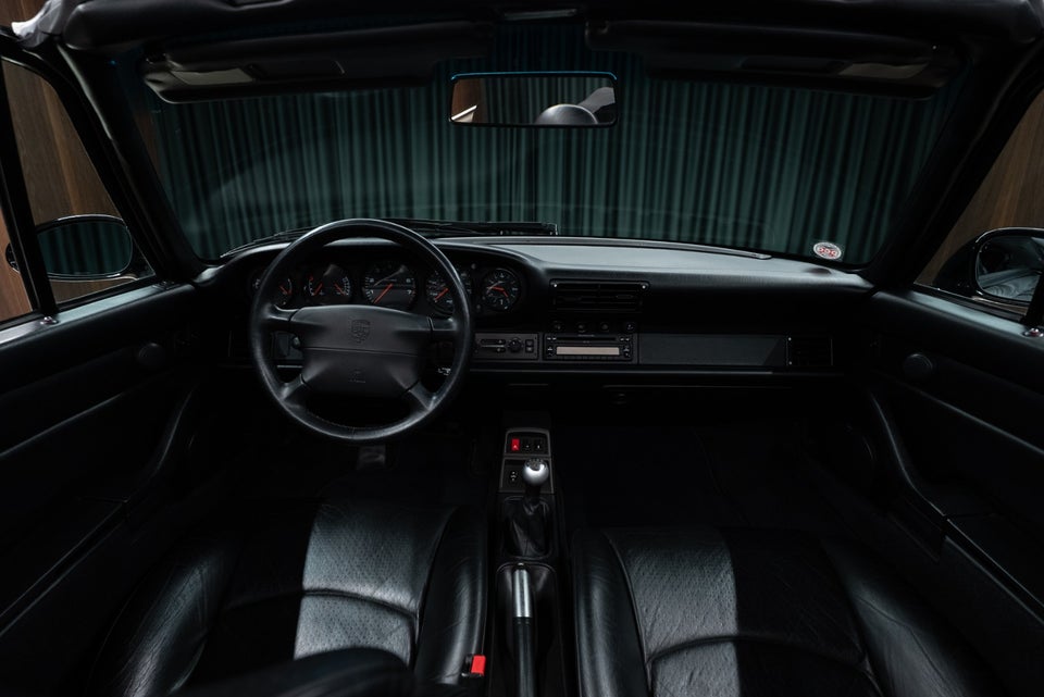 Porsche 911 Carrera 4 3,6 Cabriolet 2d