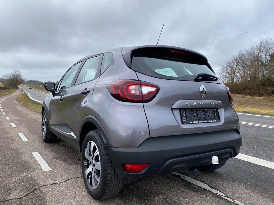 Renault Captur 0,9 TCe 90 Zen 5d