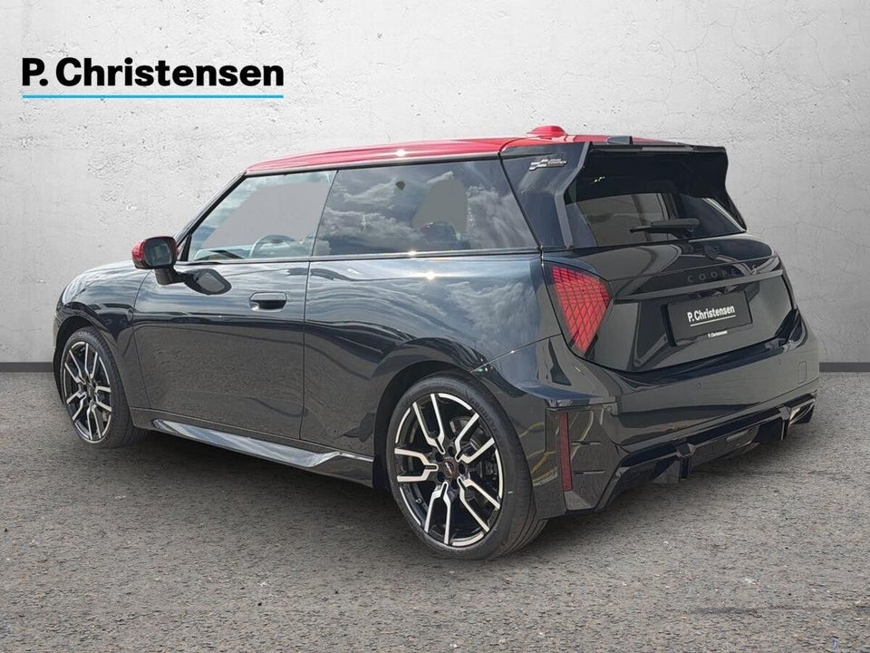 MINI Cooper SE JCW Trim XL 3d