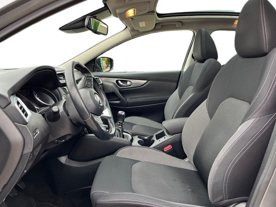 Nissan Qashqai 1,2 Dig-T 115 N-Connecta 5d