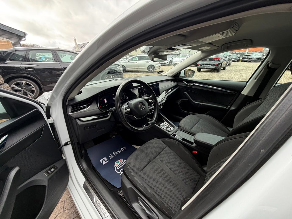 Skoda Octavia 1,4 TSi iV Combi DSG 5d