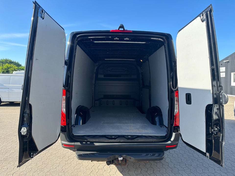 Mercedes Sprinter 317 2,0 CDi A1 Kassevogn aut. RWD