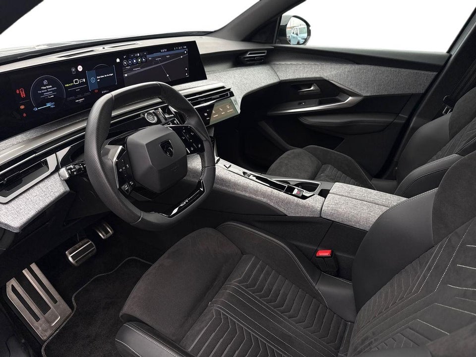 Peugeot e-5008 77 GT 7prs 5d