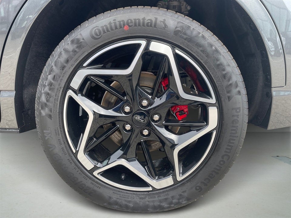 Ford Kuga 2,5 PHEV ST-Line X CVT 5d