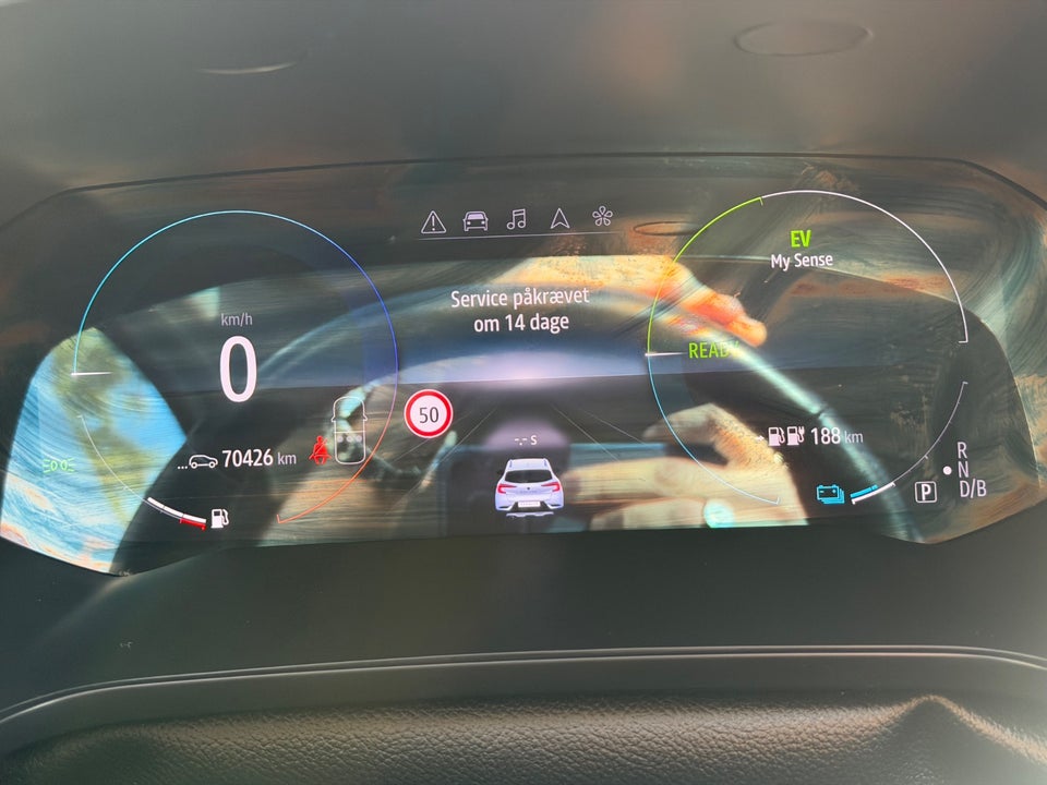 Renault Captur 1,6 E-Tech Intens 5d