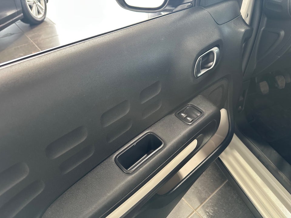 Citroën C3 1,2 PureTech 83 Feel Van 5d