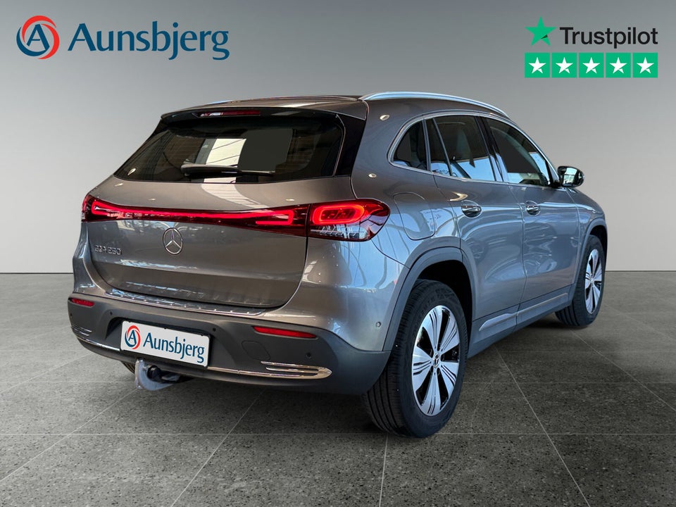 Mercedes EQA250 Progressive 5d