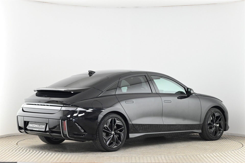 Hyundai Ioniq 6 77 First Edition AWD 4d