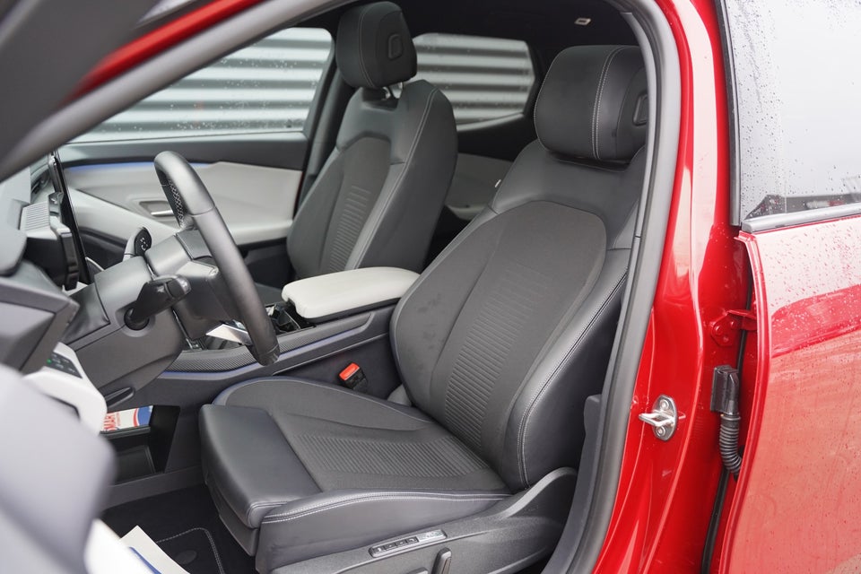 Ford Explorer 79 Premium Extended Range AWD 5d