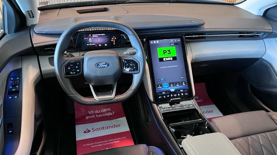 Ford Explorer 77 Premium Extended Range 5d