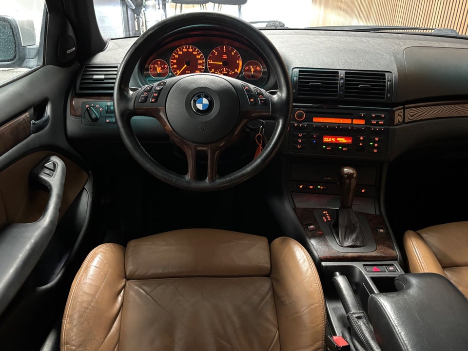 BMW 320d 2,0 Touring M-Sport Steptr. 5d
