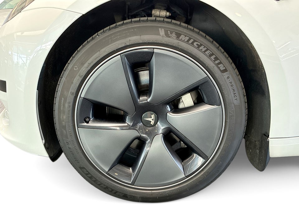 Tesla Model 3 RWD 4d