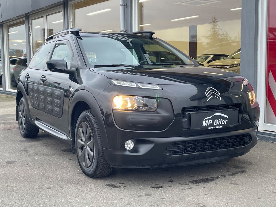 Citroën C4 Cactus 1,6 BlueHDi 100 Iconic 5d