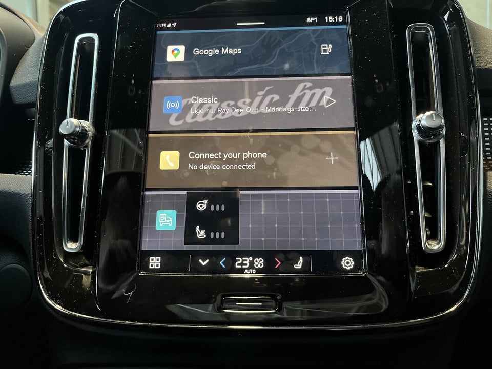 Volvo XC40 P6 ReCharge Pro 5d