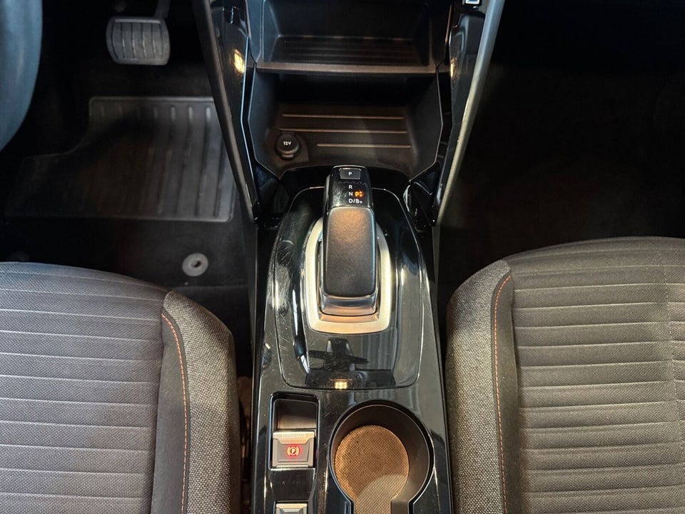 Peugeot e-208 50 Active 5d
