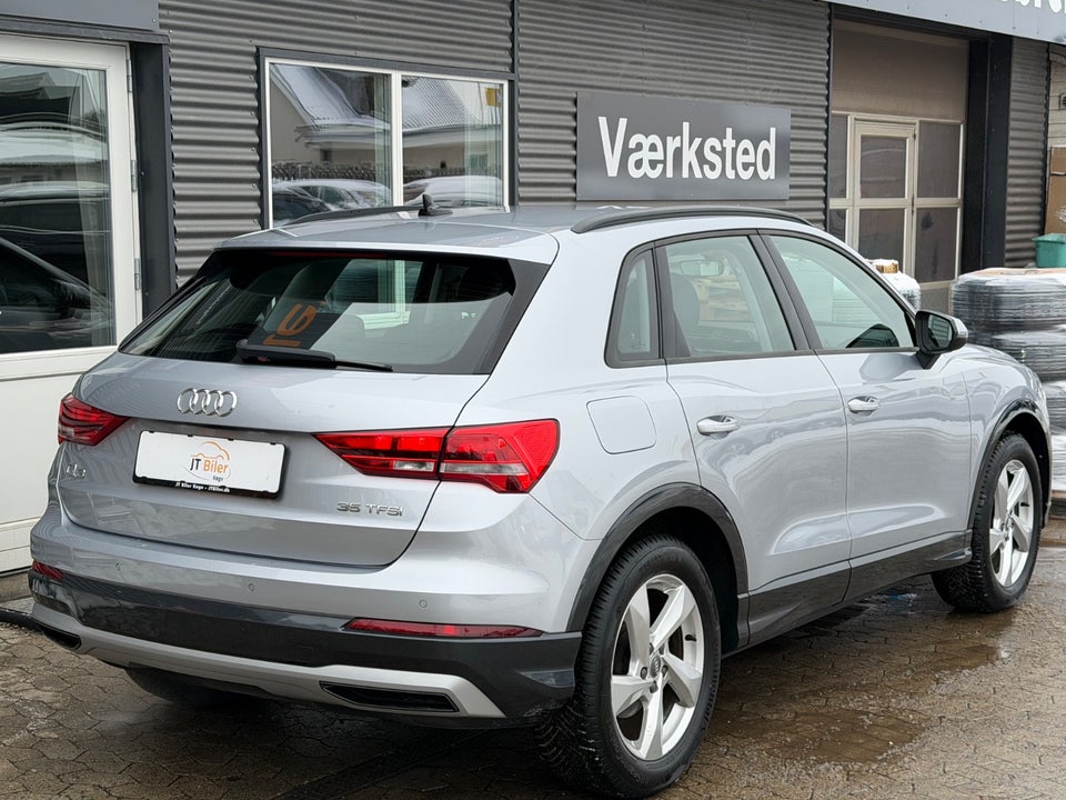 Audi Q3 35 TFSi Advanced Prestige S-tr. 5d