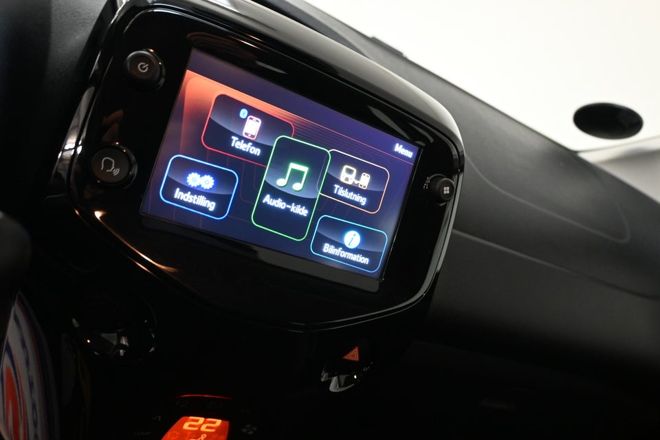 Citroën C1 1,0 VTi Attaque 5d