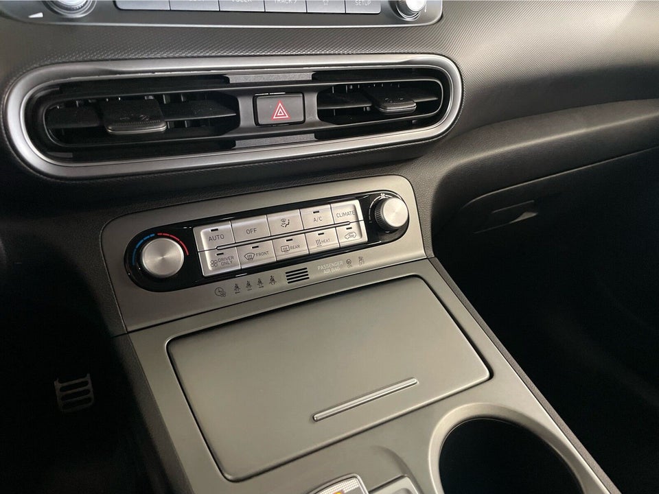 Hyundai Kona 39 EV Select 5d