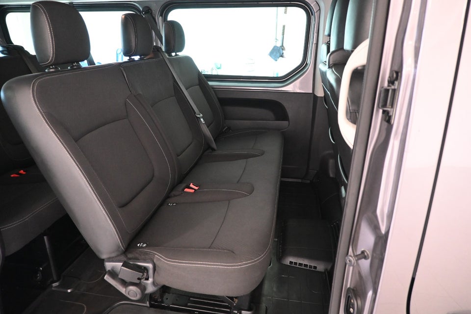 Nissan NV300 1,6 dCi 145 L2H1 Comfort Combi